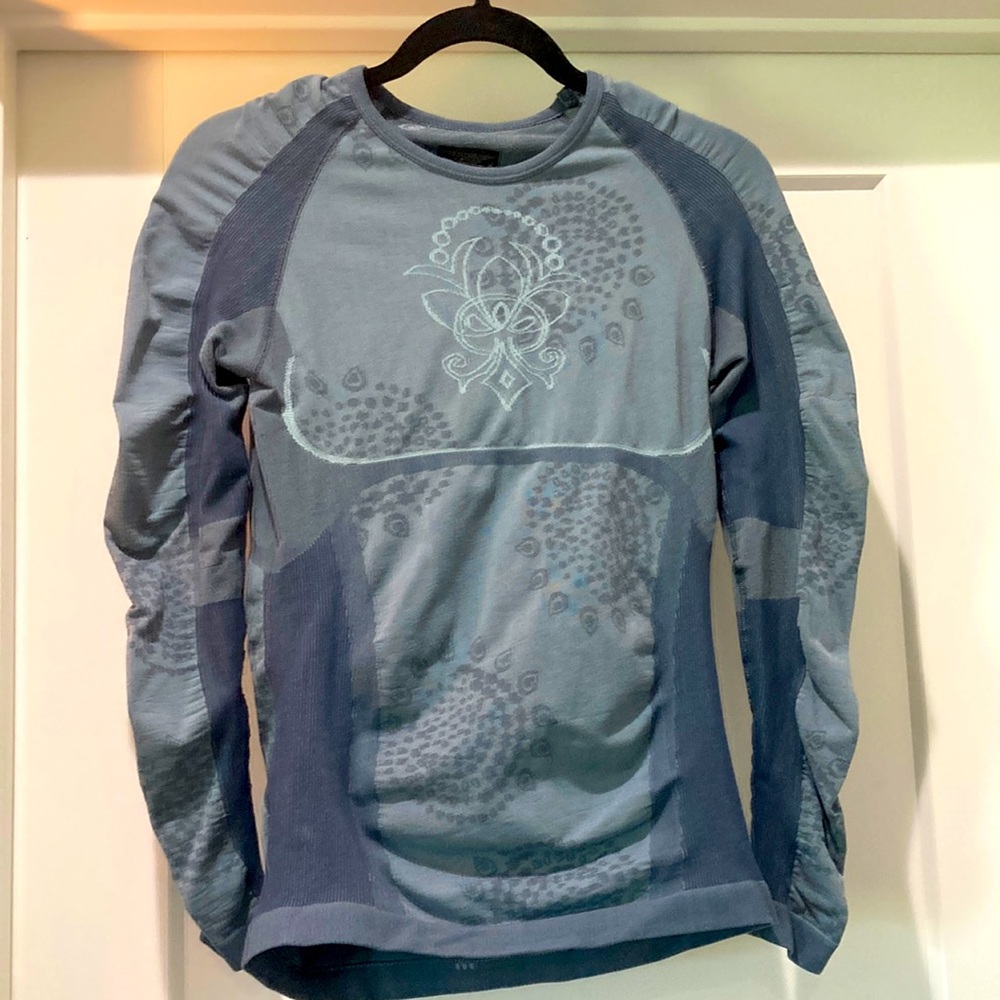 Athleta Tattoo Athleisure Top